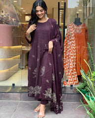 Pure Cotton kurti with print with pant and mulmul printed dupatta
