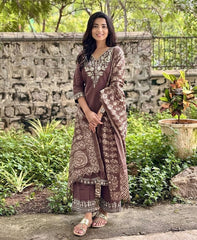 HANDLOOM COTTON KURTI WITH EMBROIDERY WORK