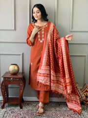 Feel the elegance and comfort merge in our artisan-crafted handloom khadi cotton suit!