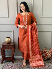 Feel the elegance and comfort merge in our artisan-crafted handloom khadi cotton suit!