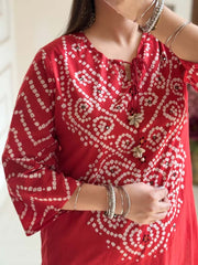 New straight kurta set with embroidered pattern & tassels with shell