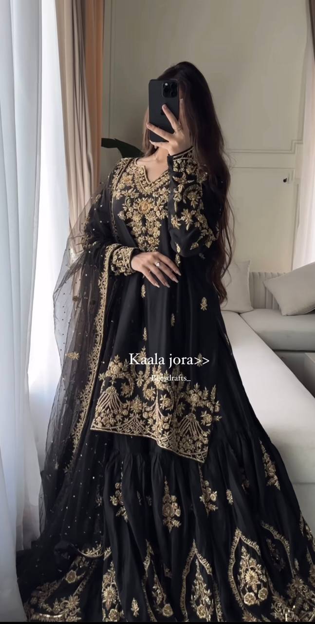 Black & Gold Heavy Embroidered Lehenga Set with Dupatta AllTreandy