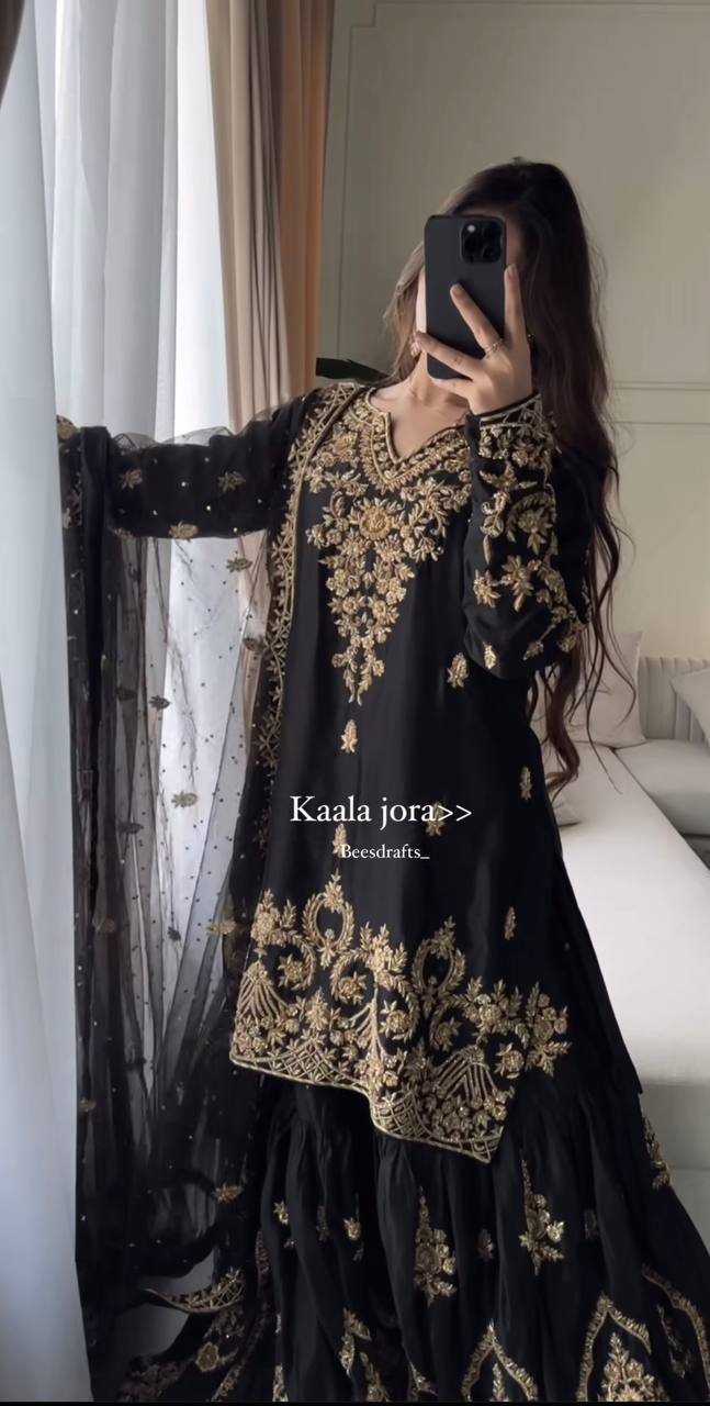 Black & Gold Heavy Embroidered Lehenga Set with Dupatta AllTreandy