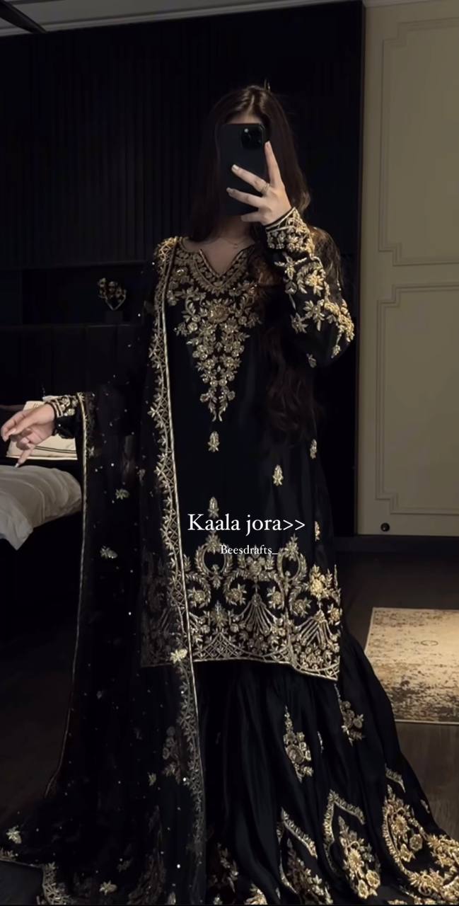 Black & Gold Heavy Embroidered Lehenga Set with Dupatta AllTreandy