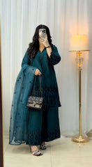 Elegant Teal Embroidered Kurta Set – 3 Piece AllTreandy