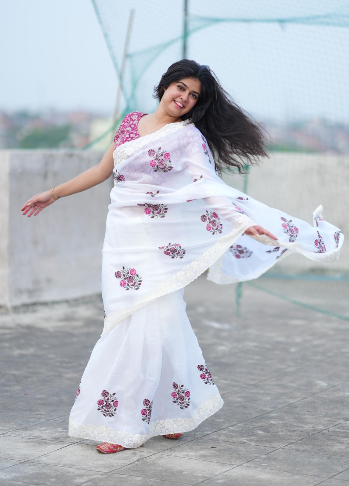 Elegant White Saree with Pink Floral Embroidery & Contrast Blouse AllTreandy