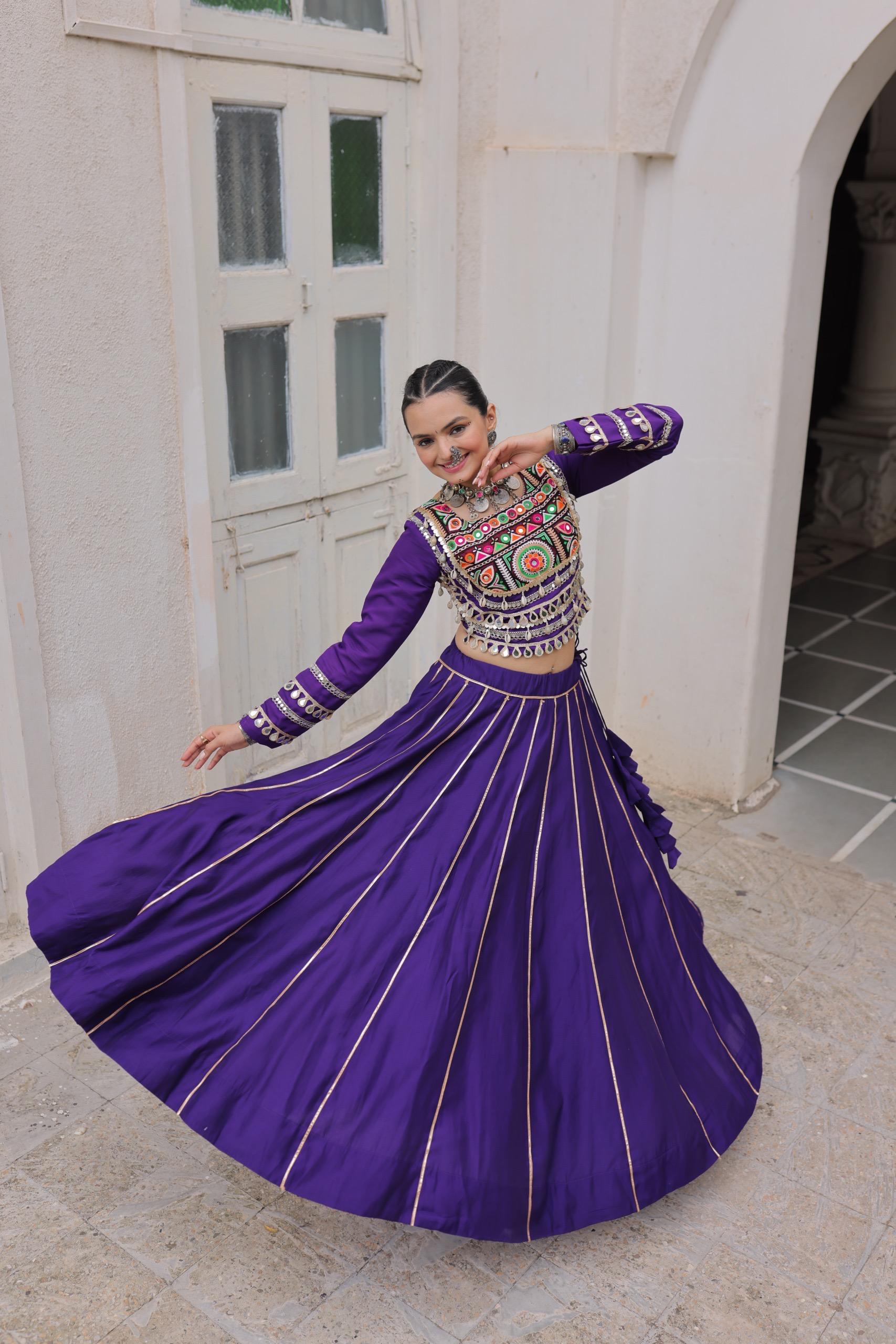 NEW ROMAN SILK TOP & LEHANGHA WITH BEAUTIFUL GHAMTHI EMBROIDERY WORK ON CHOLI