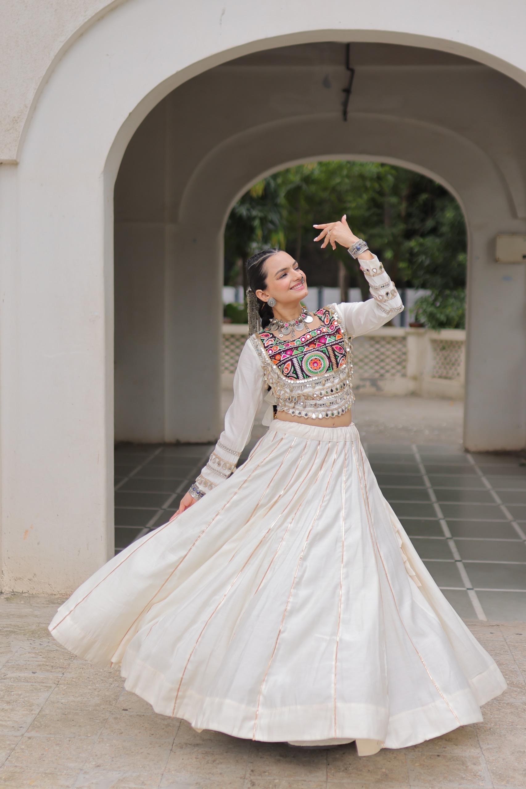 NEW ROMAN SILK TOP & LEHANGHA WITH BEAUTIFUL GHAMTHI EMBROIDERY WORK ON CHOLI