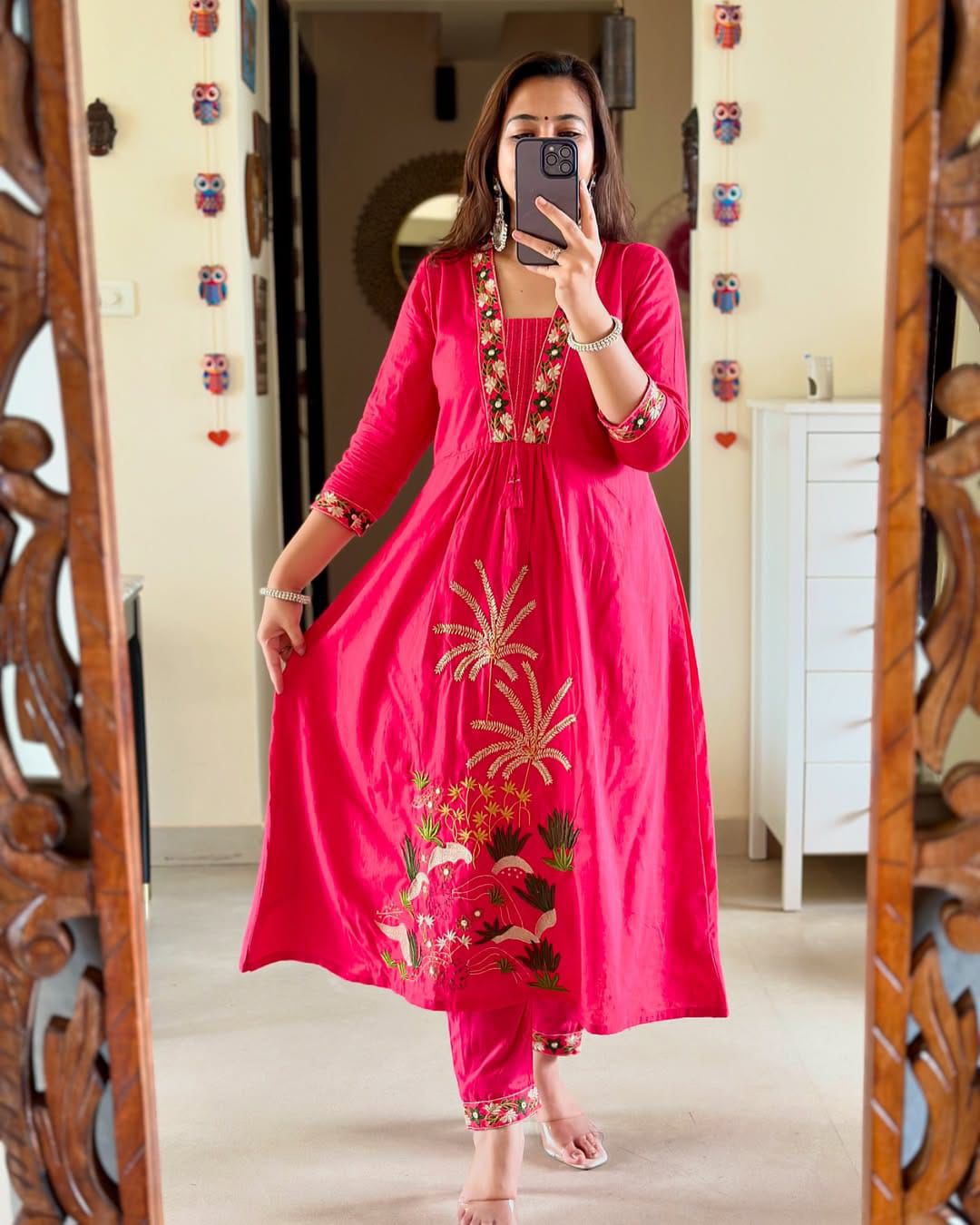 Pure fine Cotton fabric   Kurti with Pant with cotton 100-100 Dupatta