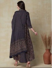 Tranding Cotton Suit set in  Printed New design kurta Pant with Dupatta