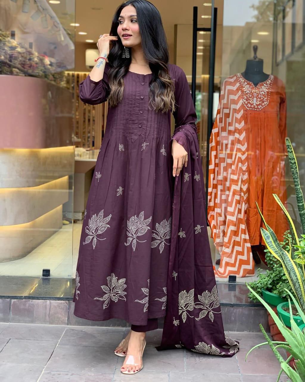 Pure Cotton kurti with print with pant and mulmul printed dupatta