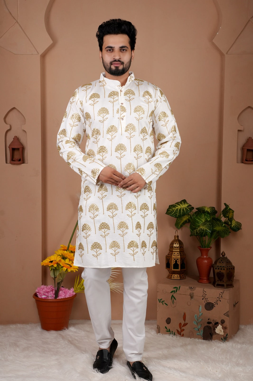 GADHVAL SILK WITH HEAVY EMBROIDERY SEQUENCE WORK