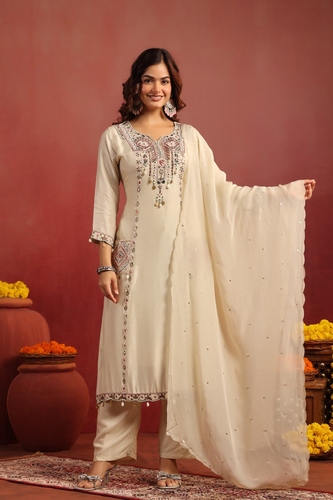 Beautiful dola silk 3 piece dress