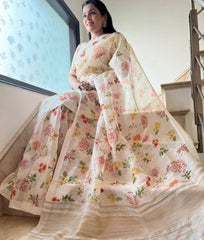 Plain Linen saree with digital print