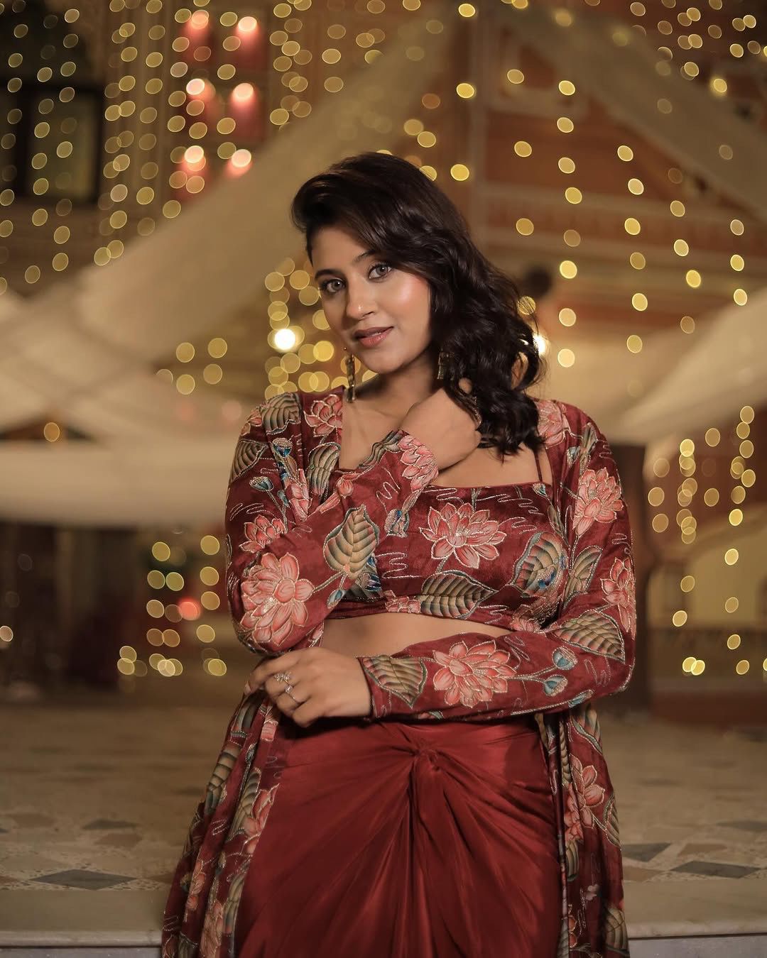 NEW THREE PIECE WESTERN OUTFIT FOR TRENDY WEDDING SEASONBE