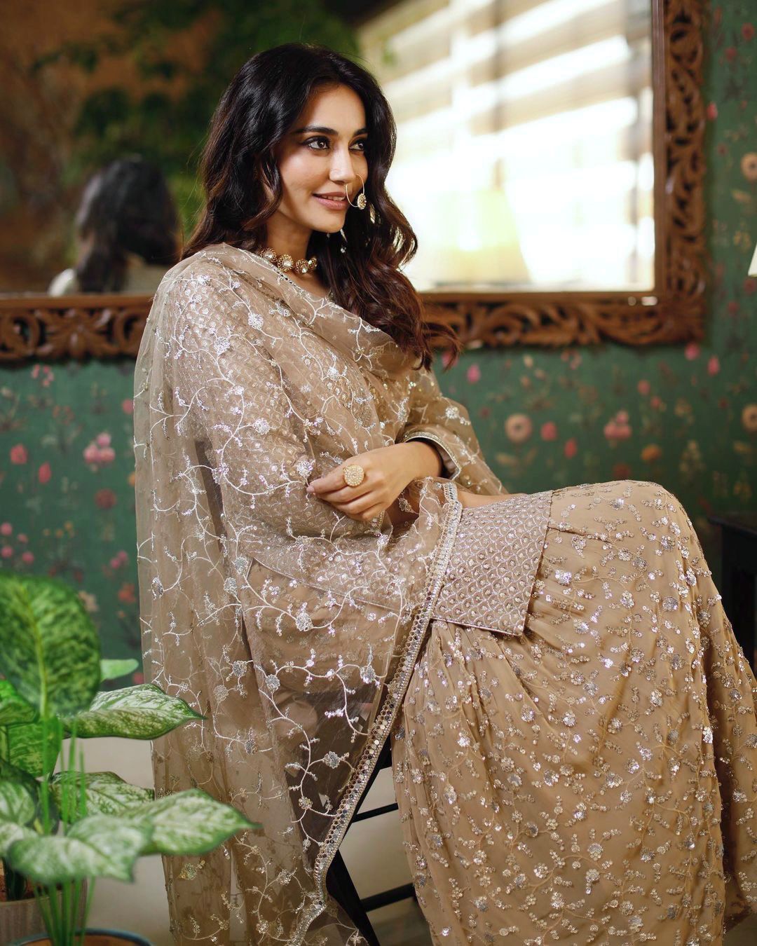 New Đěsigner Party Wear Look Top Plazzo & Dupatta Set *