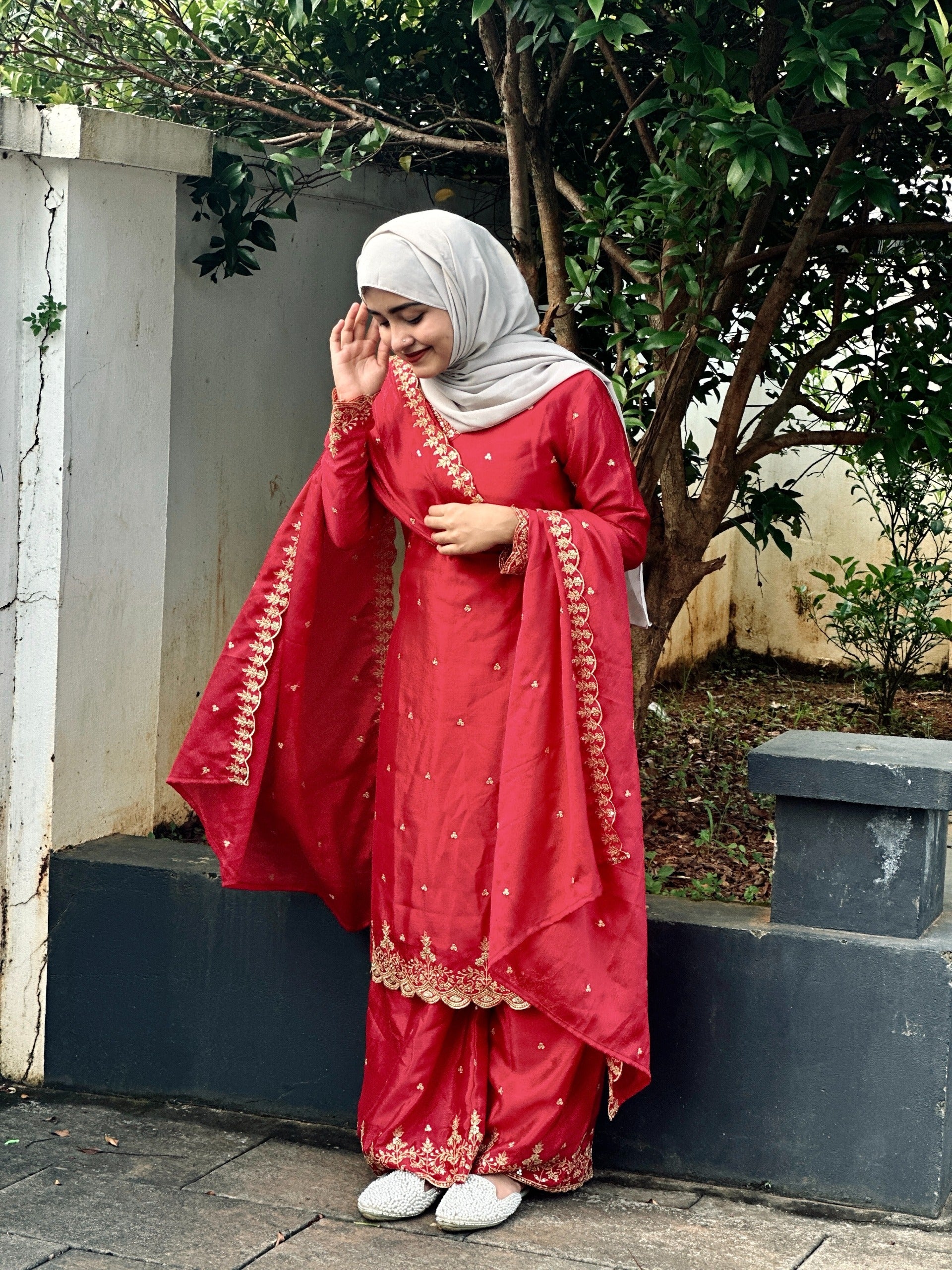 FESTIVAL SPECIAL SEQUENCE EMBROIDERY ON SILK FABRIC TOP AND PLAZZO WITH DUPATTA SET