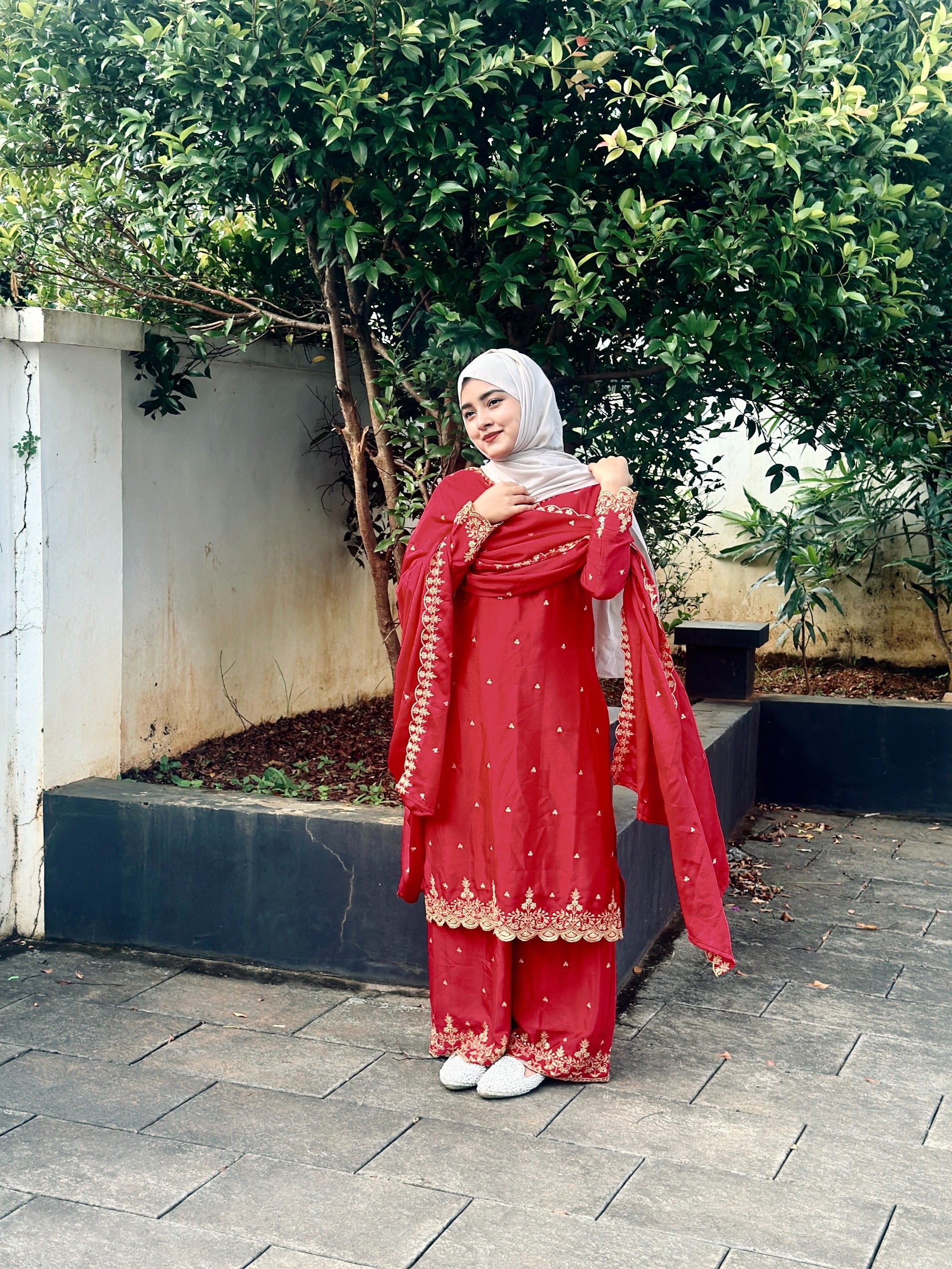 FESTIVAL SPECIAL SEQUENCE EMBROIDERY ON SILK FABRIC TOP AND PLAZZO WITH DUPATTA SET