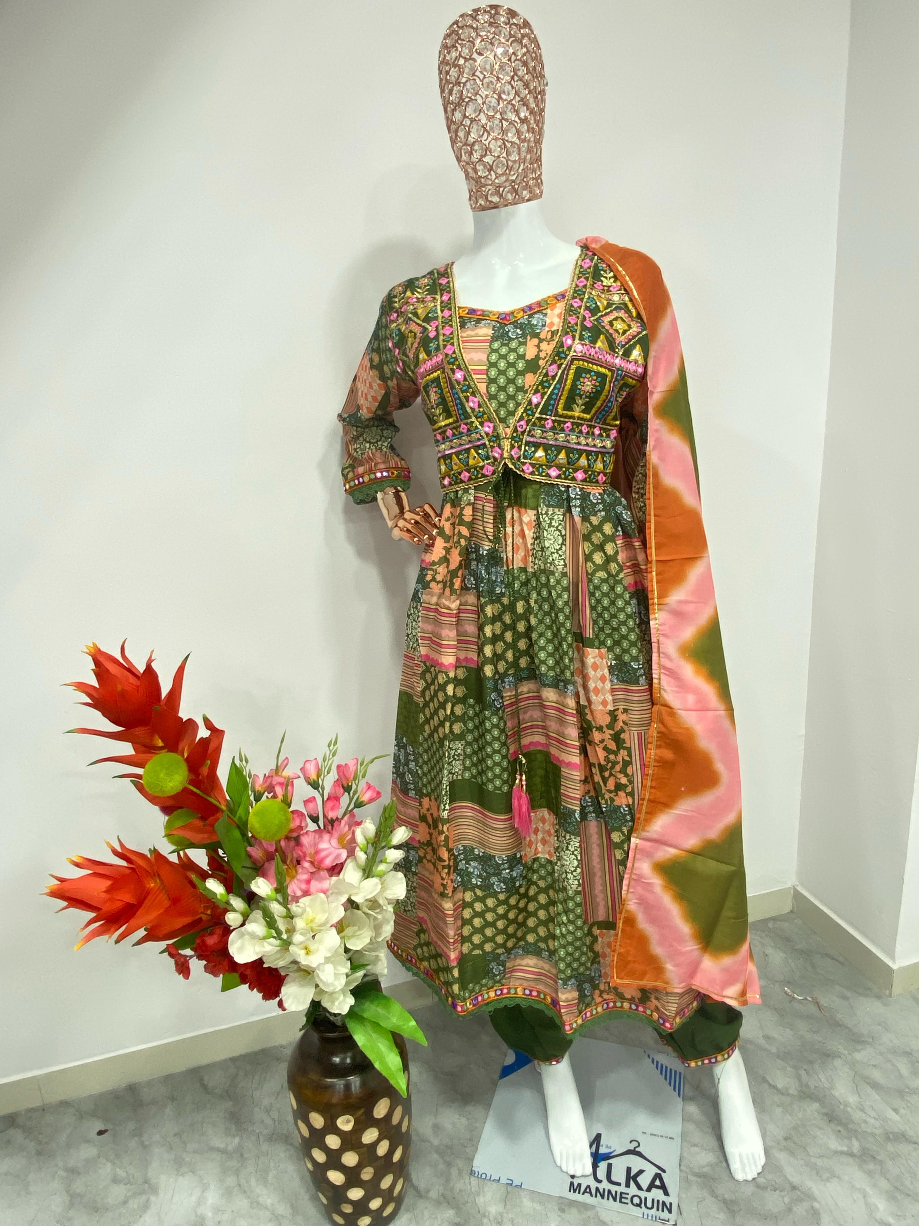 Beautiful Heavy quality Maslin Silk Fabric designer festive wear fully 2.8mtr Flair Gown and duppta