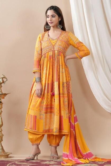 Beautiful Heavy quality Maslin Silk Fabric designer festive wear fully 2.8mtr Flair Gown and duppta