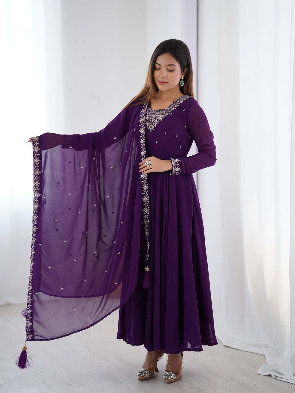 Embroidered Anarkali Suit Set with Dupatta – Available in Royal Purple, Classic Black & Green AllTreandy