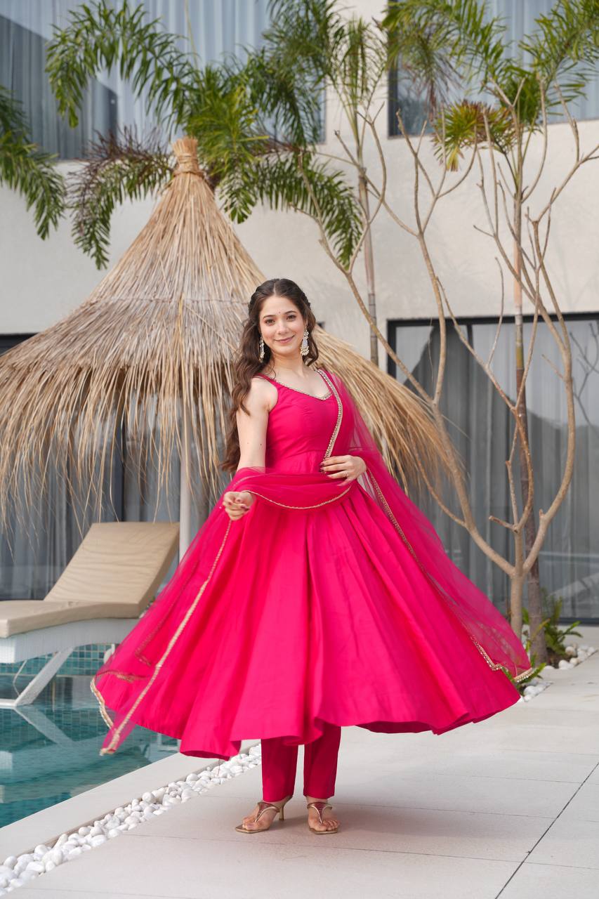 Seafoam Green & Red Sleeveless Anarkali Suit Set with Dupatta – Premium Tissue Silk Blend AllTreandy
